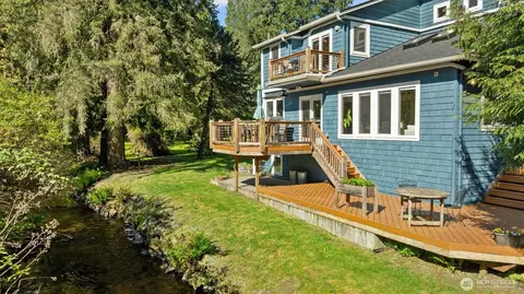 20638 Little Bear Creek Rd, Woodinville, WA 98072
