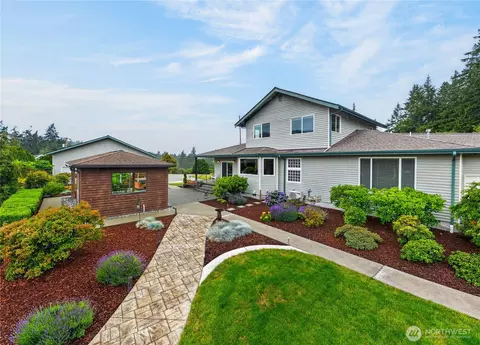 1019 Haddon Rd, Anacortes, WA 98221