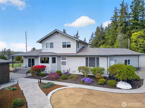1019 Haddon Rd, Anacortes, WA 98221