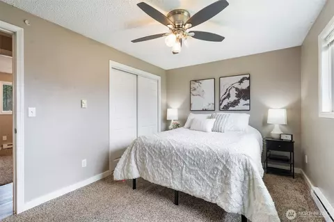 Bedroom - 720 32nd Ave, Longview, WA 98632 photo 2 of 7