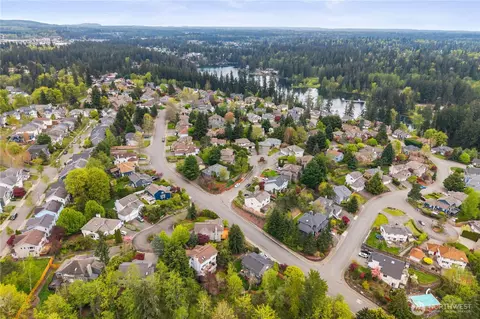 23120 SE 246th Pl, Maple Valley, WA 98038