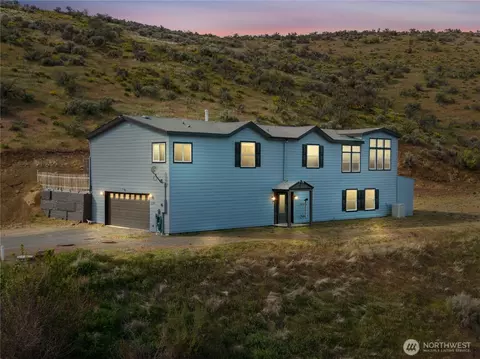5370 W Umptanum Rd, Ellensburg, WA 98926