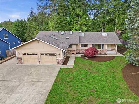 707 Wily St NW, Olympia, WA 98502