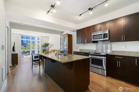 699 John St #516, Seattle, WA 98109
