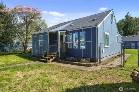 8235 E B St, Tacoma, WA 98404
