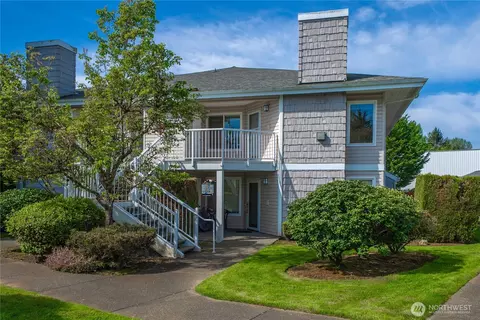 11130 SE 208th St #E201, Kent, WA 98031