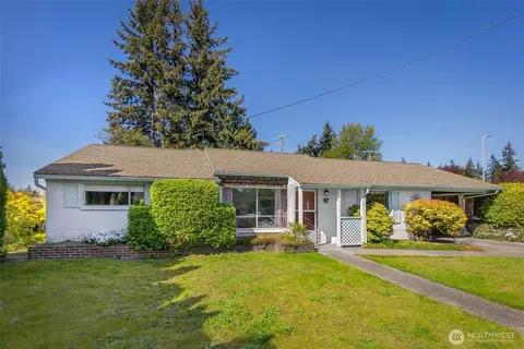 Exterior - 213 Alder St, Everett, WA 98203 photo 9 of 9