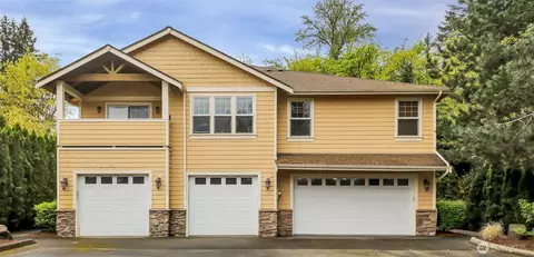 21900 SE 242nd St #A3, Maple Valley, WA 98038