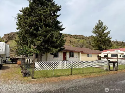 58110 View Pl NE, Grand Coulee, WA 99133