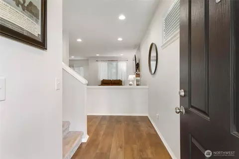 Entry Way - 2616 96th St SE, Everett, WA 98208 photo 1 of 2