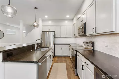 Kitchen - 2616 96th St SE, Everett, WA 98208 photo 1 of 4