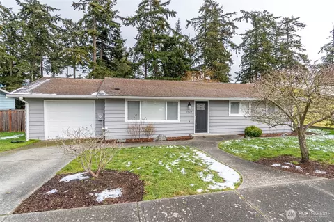 1024 NW Anchor Dr, Oak Harbor, WA 98277