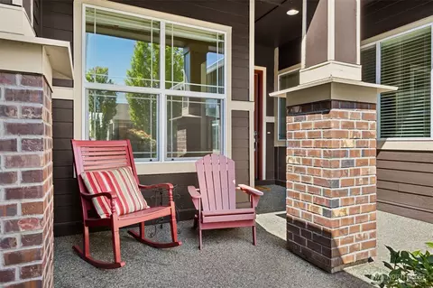 5206 Waldron Dr NE, Olympia, WA 98516