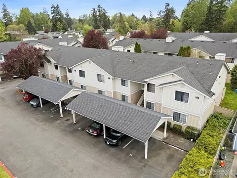 10010 Golden Given Rd E #4, Tacoma, WA 98445