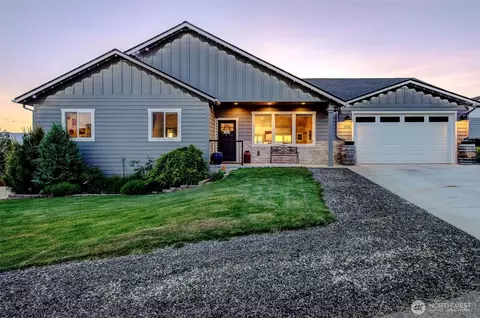 2506 Vasi Ct, East Wenatchee, WA 98802