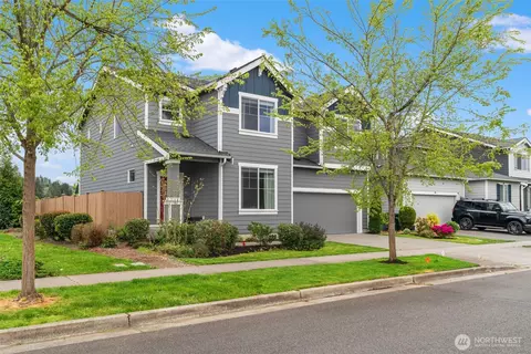 1304 32nd St NW, Puyallup, WA 98371