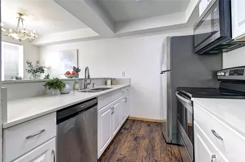 Kitchen - 115 124th St SE #E1, Everett, WA 98208 photo 1 of 4