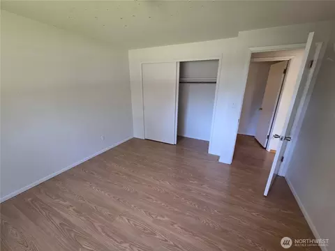 Bedroom - 2509 73 St SE, Everett, WA 98203 photo 3 of 4