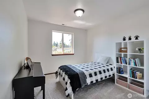 Bedroom - 13112 27th Pl W, Everett, WA 98204 photo 3 of 7