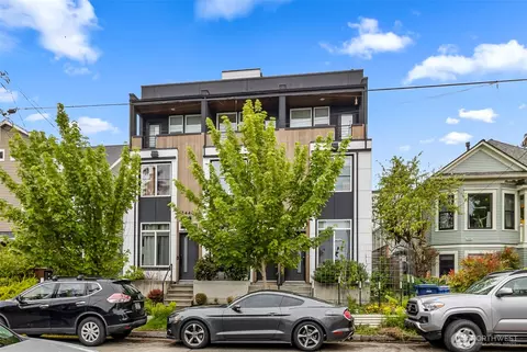 2440 NW 60th St #B, Seattle, WA 98107