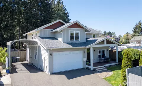 116 Alameda Ave, Fircrest, WA 98466
