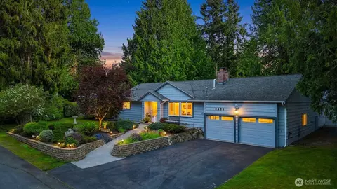 8408 191st St SW, Edmonds, WA 98026