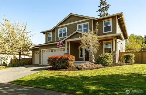2837 SW Fairway Point Dr, Oak Harbor, WA 98277