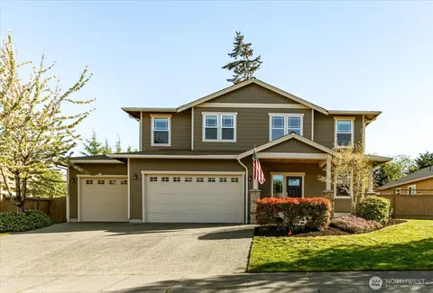 2837 SW Fairway Point Dr, Oak Harbor, WA 98277