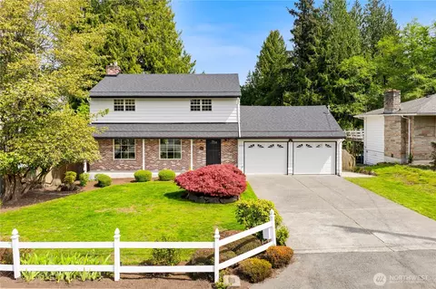 18615 81st Ave W, Edmonds, WA 98026