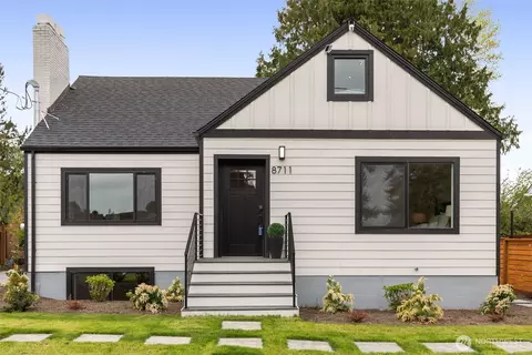 8711 28th Ave NW, Seattle, WA 98117