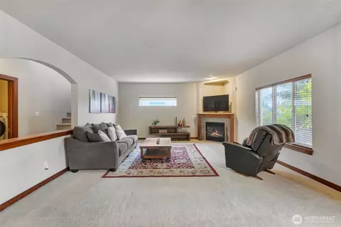 Living - 20225 194th Ave E, Orting, WA 98360 photo 1 of 2