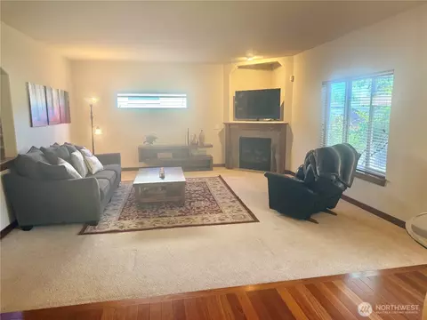 Living - 20225 194th Ave E, Orting, WA 98360 photo 1 of 2