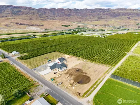 513 S Webb Ave S, East Wenatchee, WA 98802