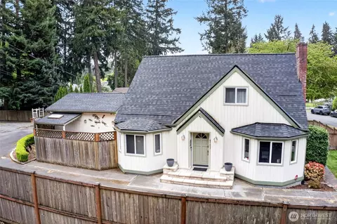 6201 75th Avenue Ct W, University Place, WA 98467