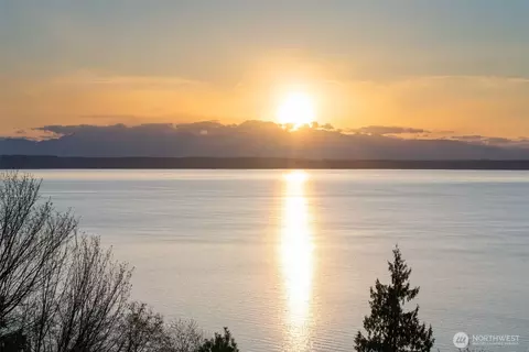 7316 164th St SW, Edmonds, WA 98026
