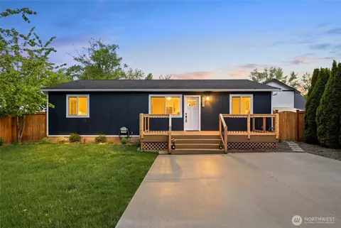 3523 Bennett Dr, Bellingham, WA 98225
