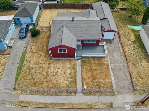 View/Area - 3236 Phillips Ave, Bremerton, WA 98310 photo 3 of 7