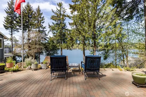 291 E Midway Ln, Shelton, WA 98584