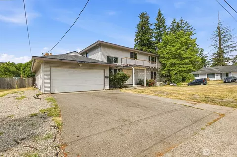 2735 26th St SE, Auburn, WA 98002
