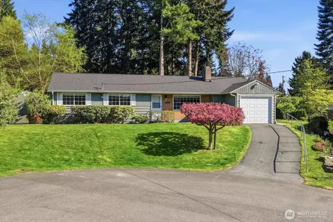 21225 96th Ave W, Edmonds, WA 98020