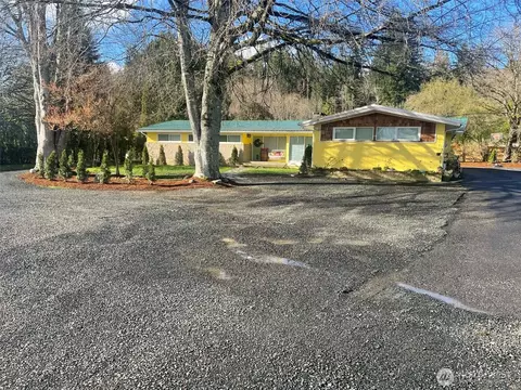 310 W Pine St, Elma, WA 98541