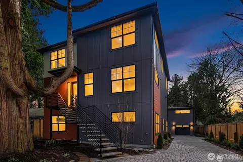 2615 NE 87th St, Seattle, WA 98115