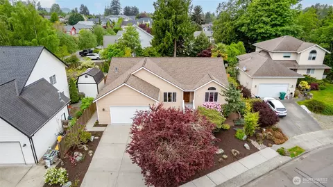 2020 Meadows Ln, Anacortes, WA 98221