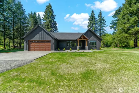 130 Gassman Rd, Castle Rock, WA 98611
