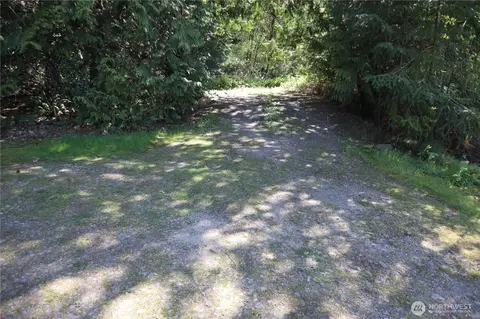 16180 Nnn E State Route 106, Belfair, WA 98528