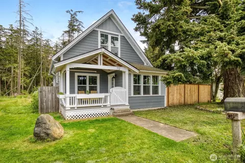 712 Mcpherson St, Port Townsend, WA 98368