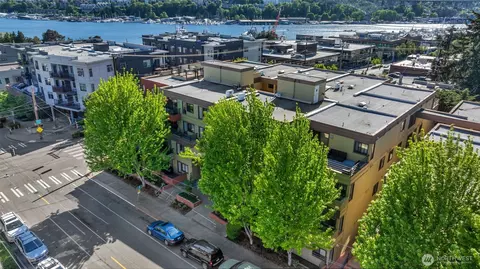 3401 Wallingford Ave N #210, Seattle, WA 98103