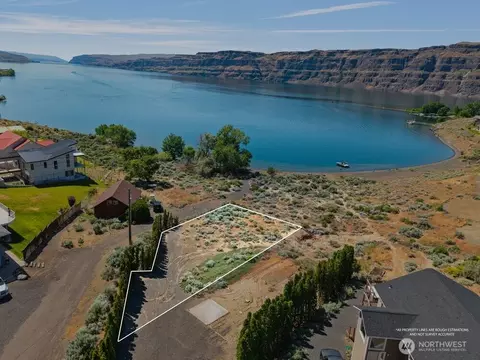 1046 S Section Pl, Quincy, WA 98848