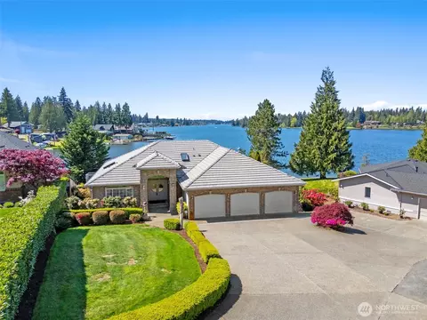 21503 60th St E, Lake Tapps, WA 98391