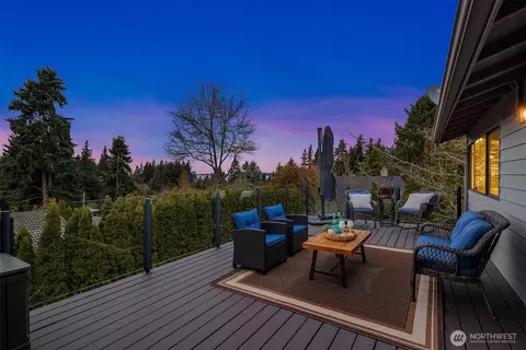 7407 180th St SW, Edmonds, WA 98026